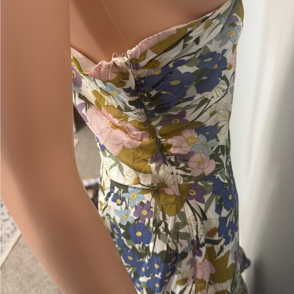 Astr One-Shoulder Floral Dress in Lavender, Blush & Olive - Picture 6 of 10